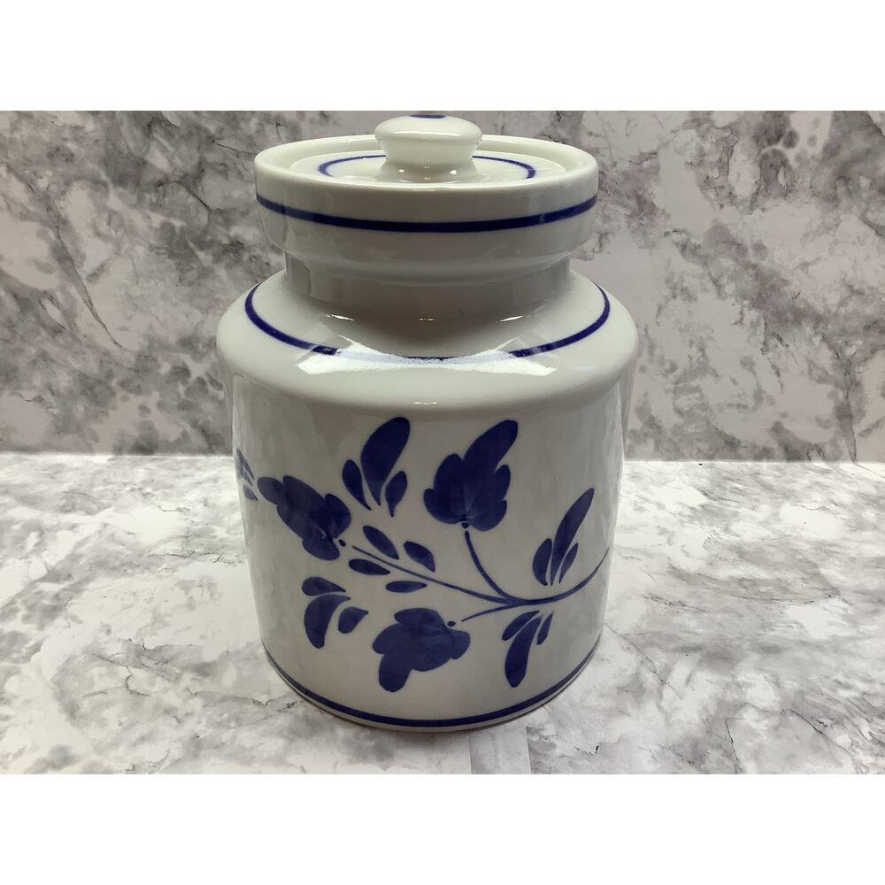 Vintage Hand-Painted Ceramic Jar from Viana do Castelo, Portugal w/lid #287-184